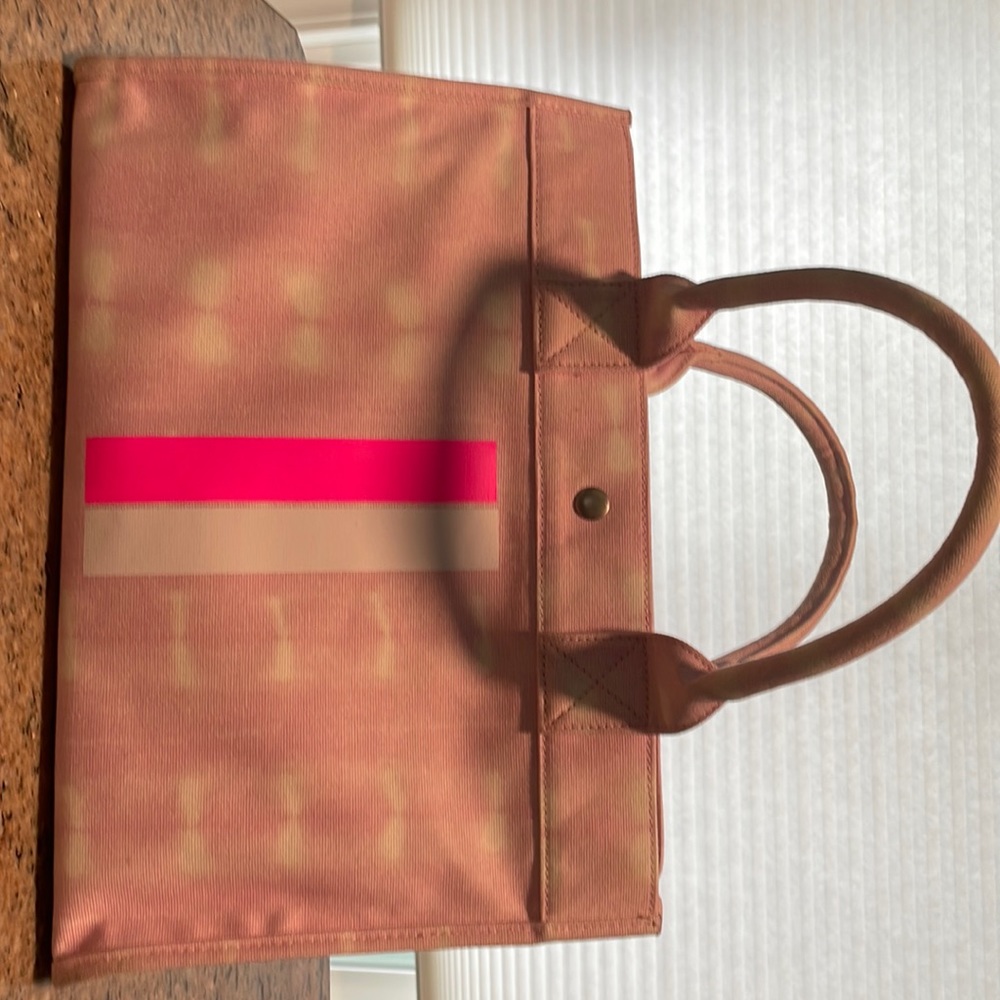 Pink tie dye/batik handbag